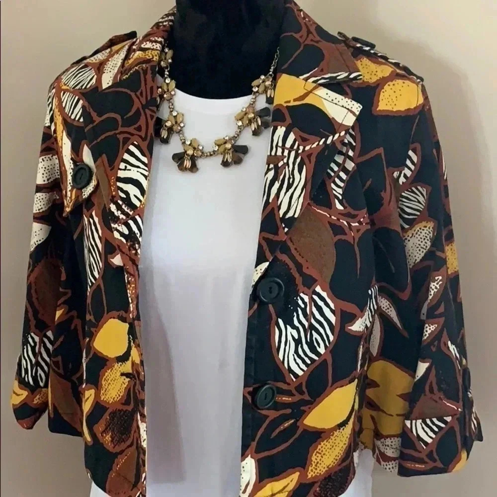 Ruby Rd. Leaf Print Cropped Blazer